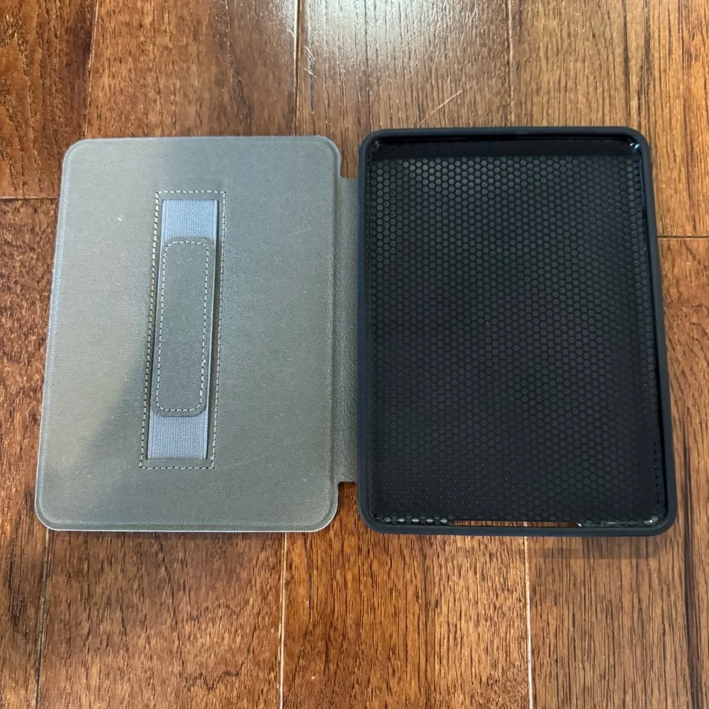 🌿End of an Era Kindle Case🌿